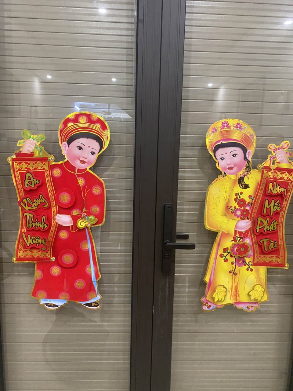 Lắp đặt khóa cửa nhôm 5 chức năng Raamos AL04 tại Bắc Từ Liêm, Hà Nội