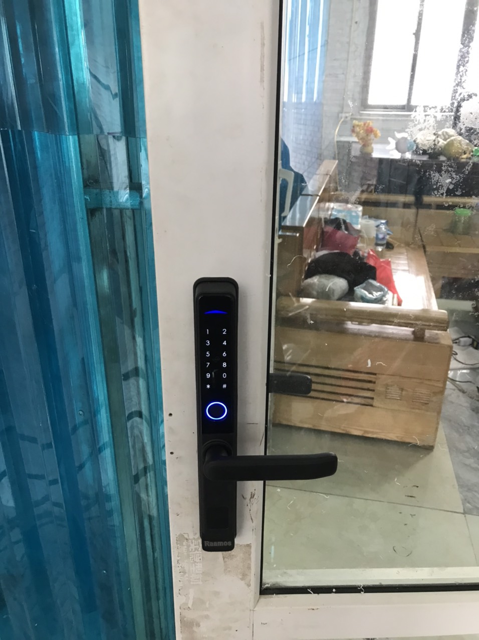 Lắp đặt khóa cửa nhôm 5 chức năng Raamos AL04 tại Thanh Liệt, Hoàng Mai, Hà Nội