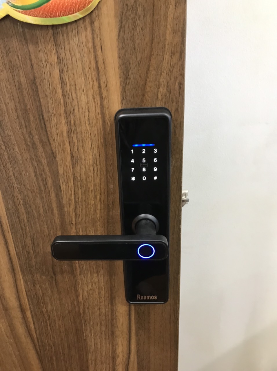 Lắp đặt thực tế sản phẩm khóa 4 chức năng Raamos R2 tại Ecohome, bắc từ Liêm , Hà nội